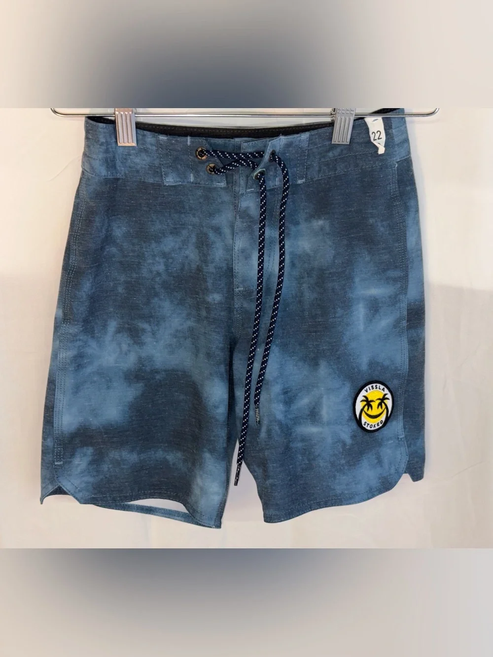 VISSLA Kids Blue Tie-Dye Swim Trunks with Patch Logo